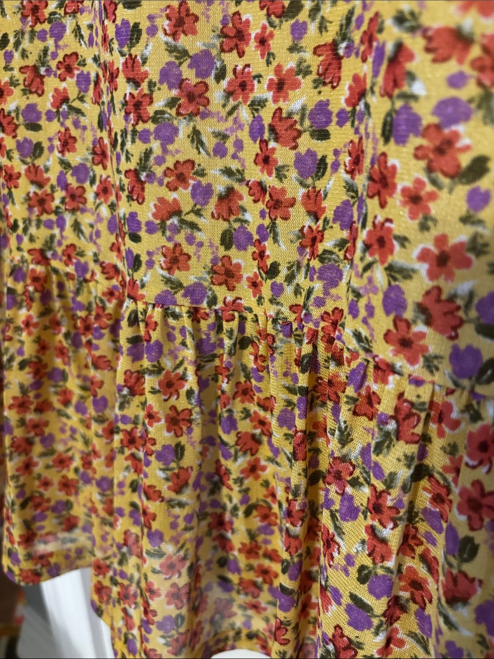 Women’s Yellow Floral Scoop-Neck Peplum Tunic - Picture 4 of 6